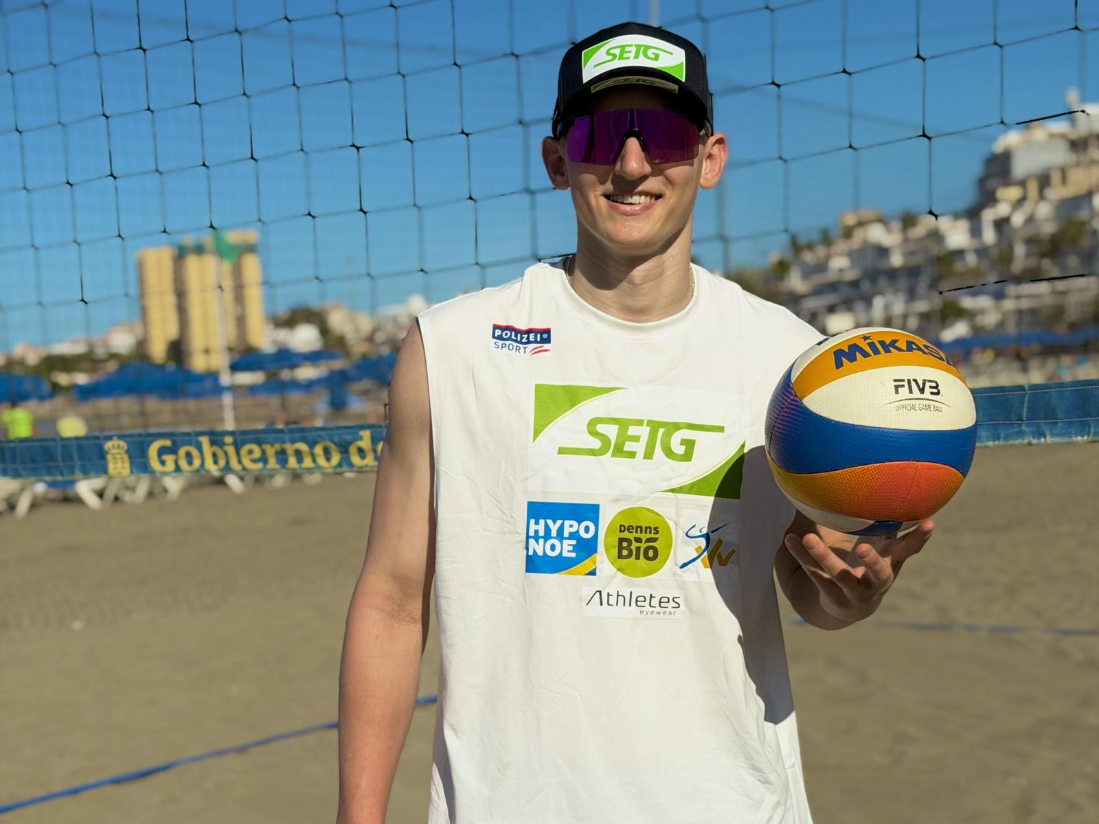 Beachvolleyballer Laurenz Leitner ist HYPO NOE Sponsoringpartner.